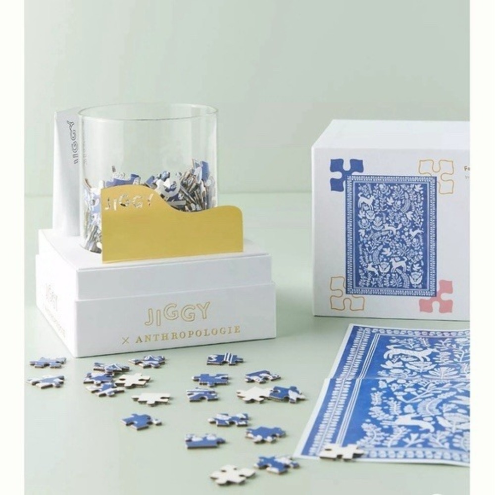 Anthropologie Jiggy True Colors Jigsaw Puzzle Box With Glue And 450 Pieces